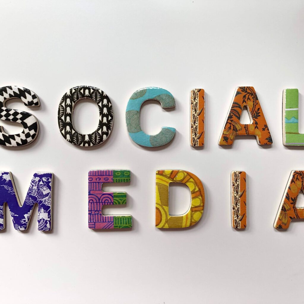 Social media: importan for marketing strategies